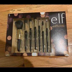 ELF 7 Piece Holiday Brush Collection